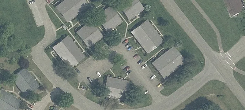 747 Garberdale NE Sq