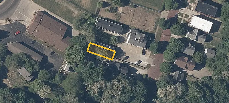 160 Walnut Ter, Unit 166