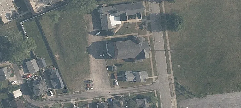 68 Eagle St