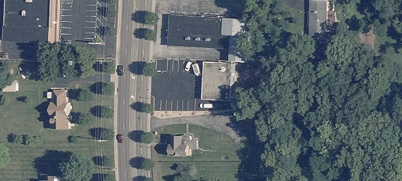 121 Main St