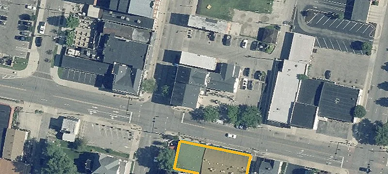 80 Main St, Unit 202