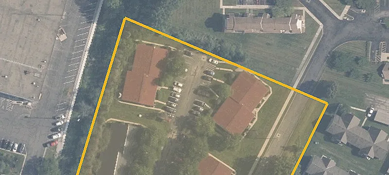200 Greenwood Blvd, Unit 214