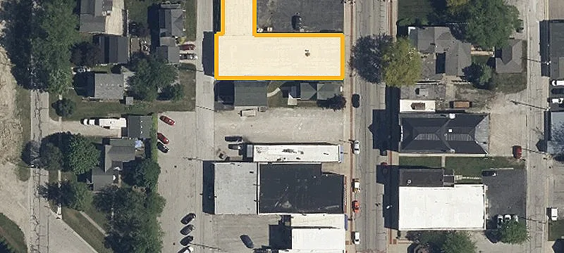 640 Main St