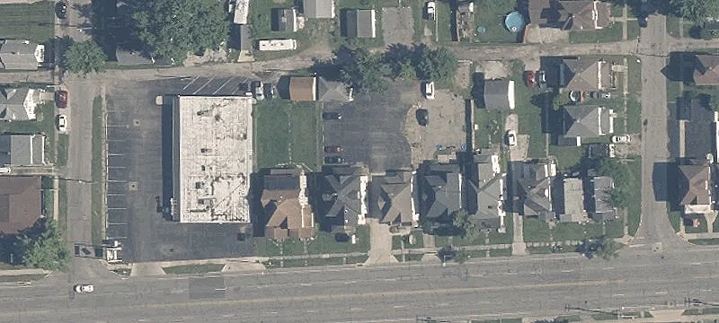 558 Ctr St