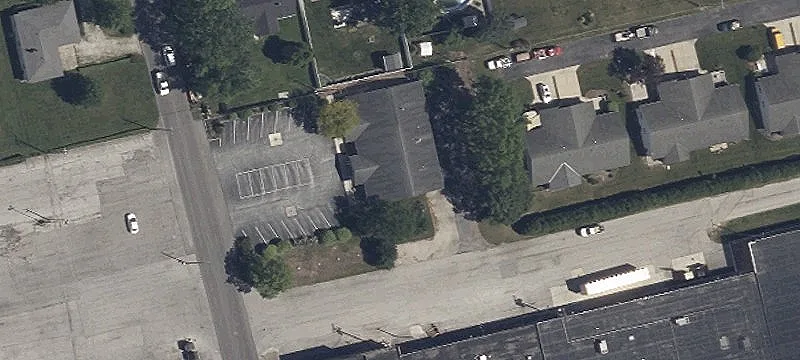 8 Oakwood Dr