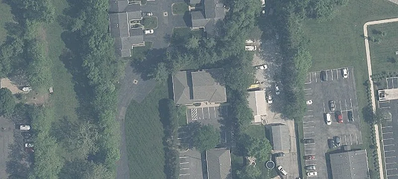 4876 Cemetery Rd