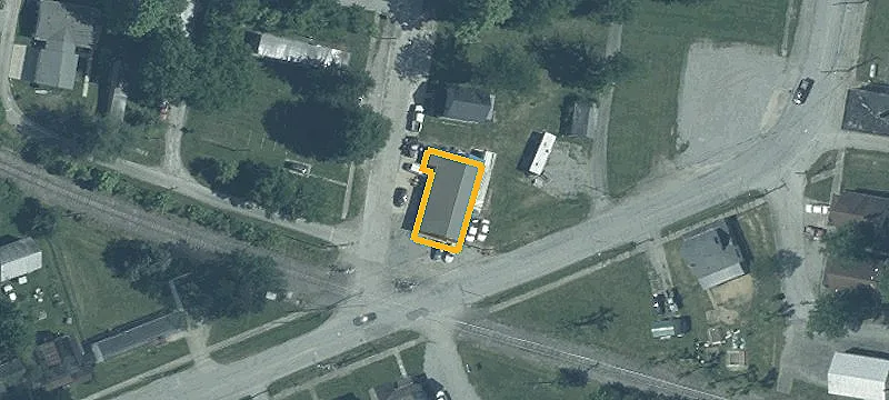 107 Maple Ave