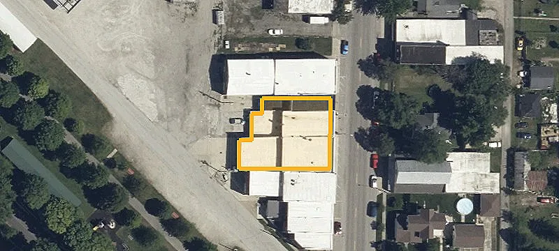 228 Main St