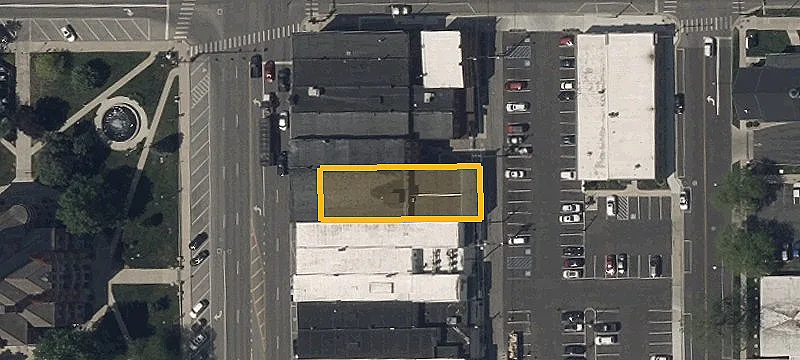 113 Main St