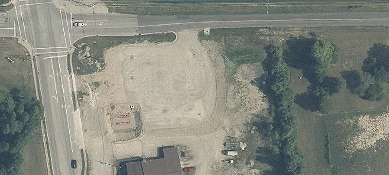 2598 Wapakoneta Ave