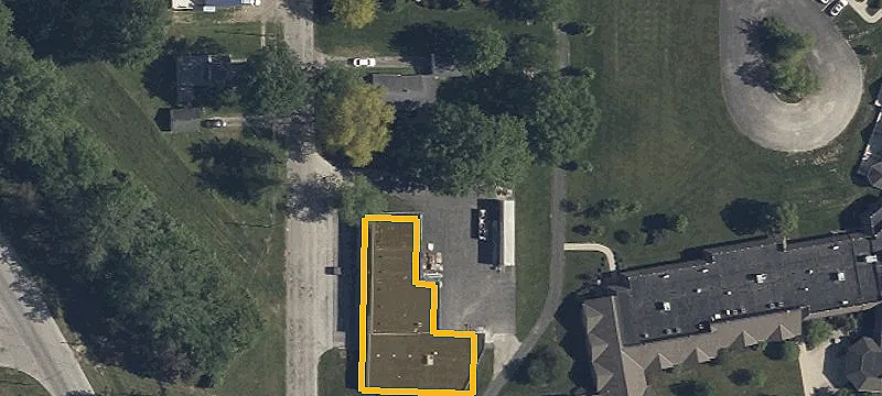 922 Springville Ave