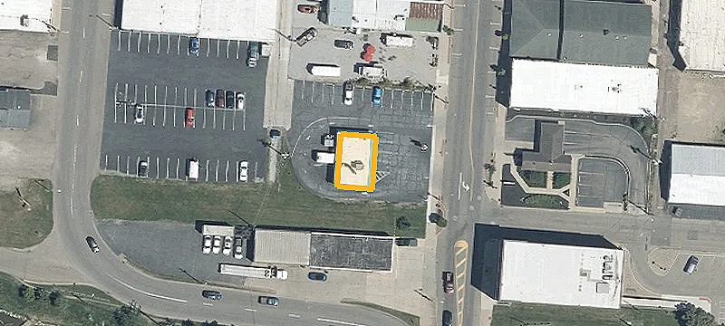 321 Main St