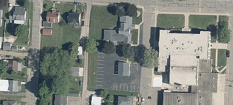 403 High St