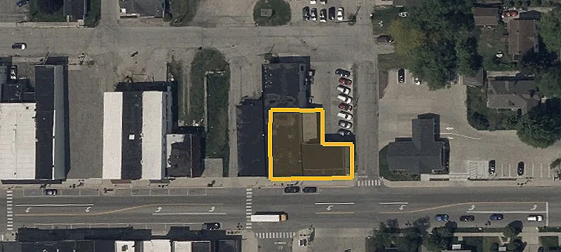 129 Main St