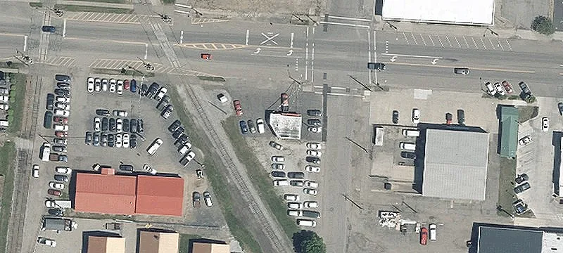 502 High St