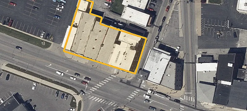 202 Main St