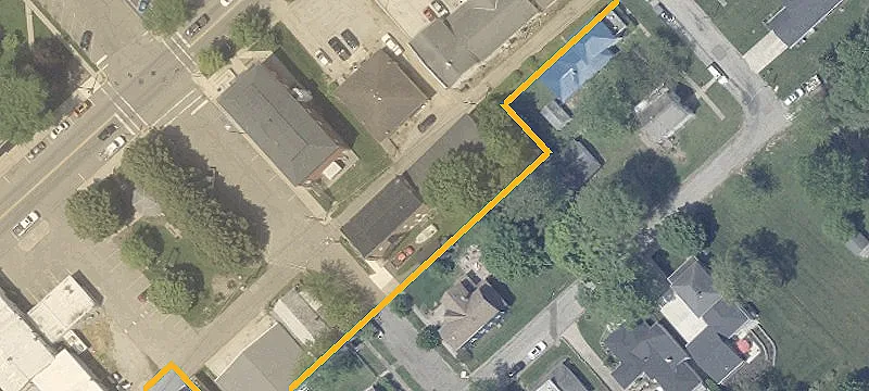 24 Clayton St
