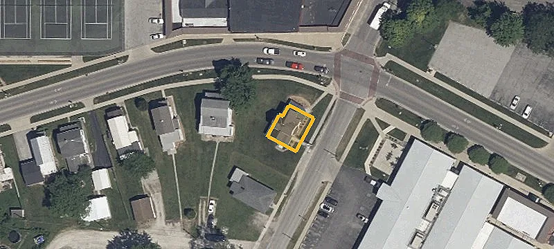 261 Miami St