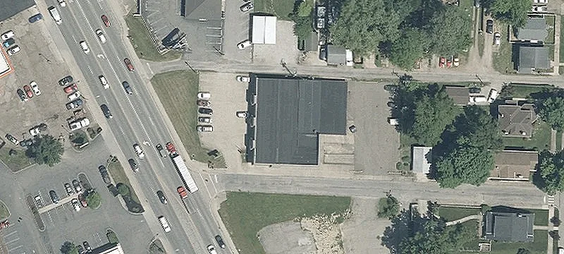824 Dickson Ct