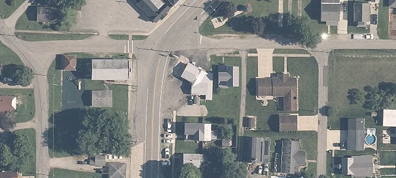 201 Main St