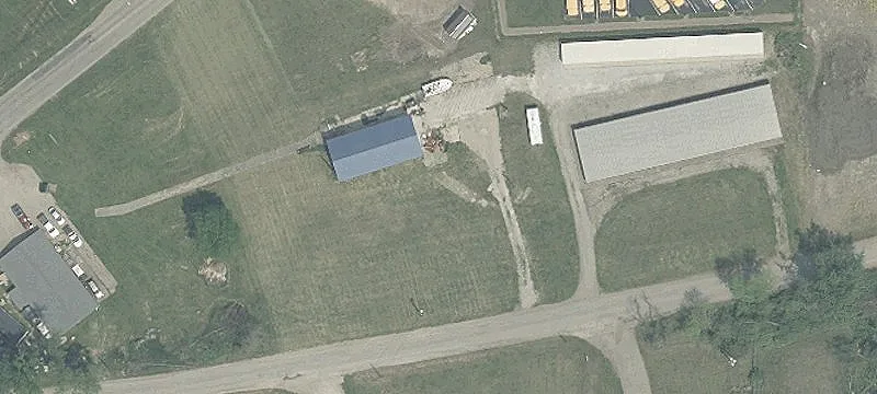 Larson Rd