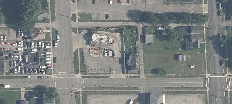 412 Main St