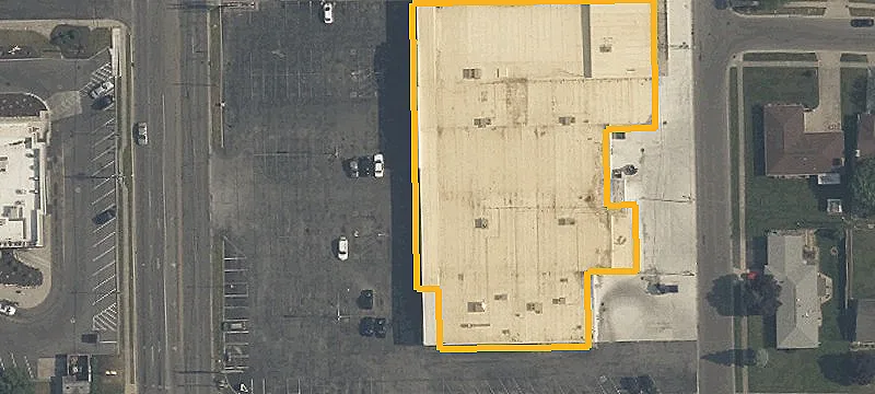 902-914 Cable Rd 914th Mackenzie Dr