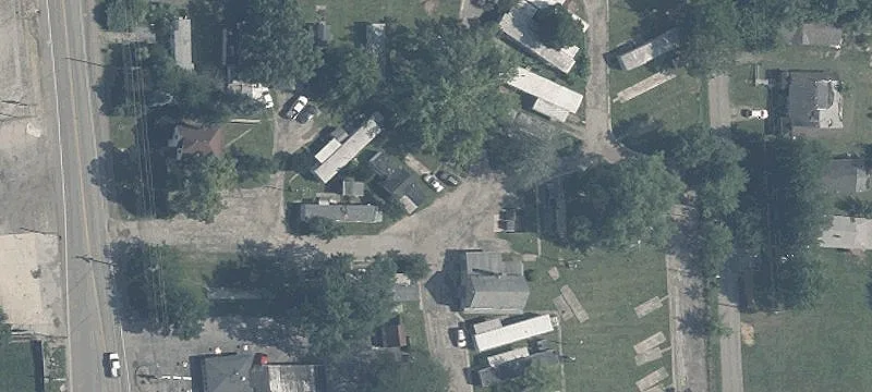 1060 Main St