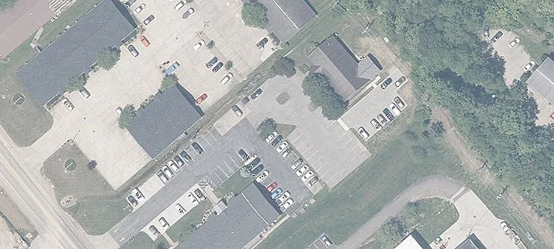 211 Columbus Rd
