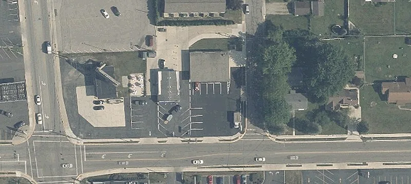 128 Russell Rd