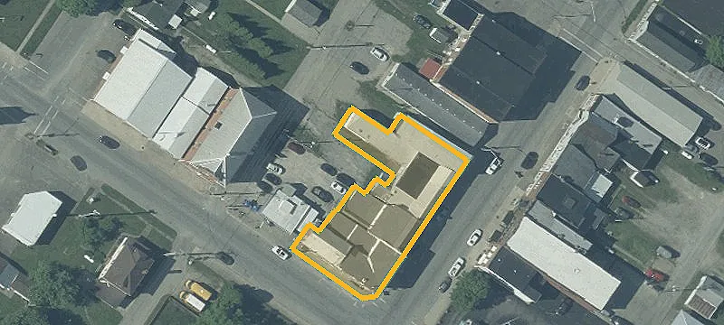 14 Main St