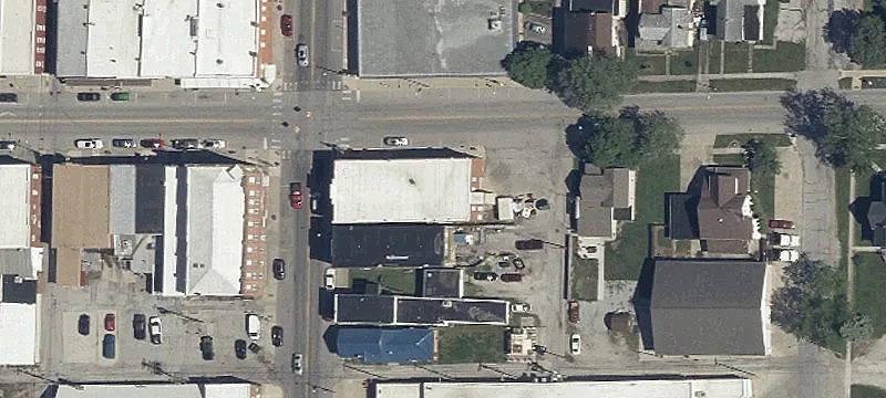 100 Main St