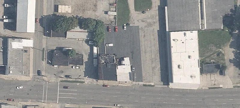 390 Ctr St, Unit 392