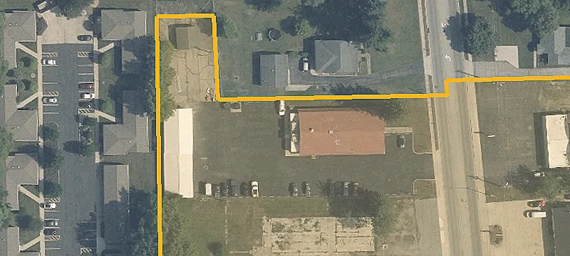 1611 Wapakoneta Ave