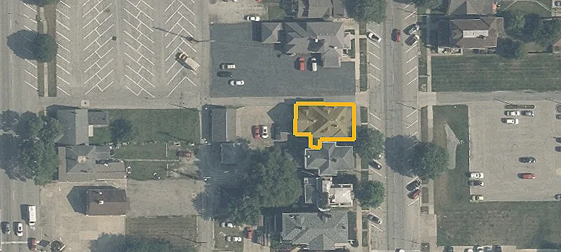 215 Main Ave