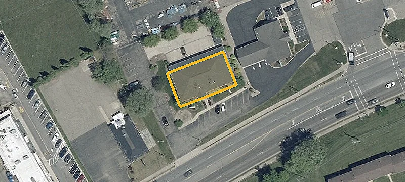 1375 Coshocton Ave