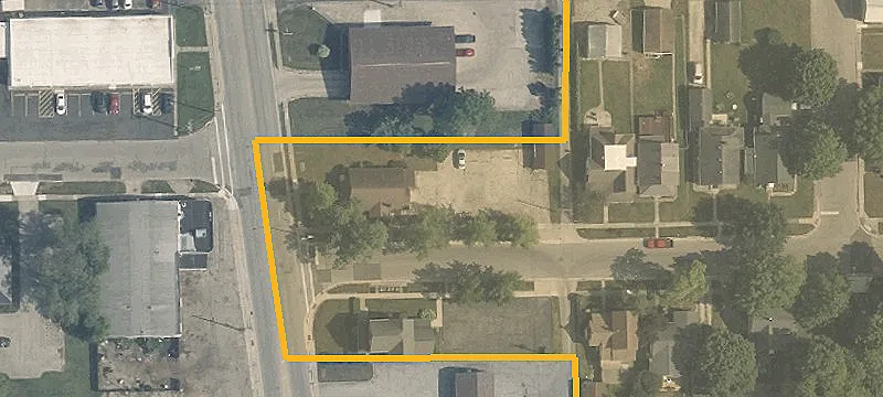 1130 Wapakoneta Ave