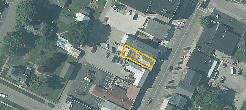 21 Main St