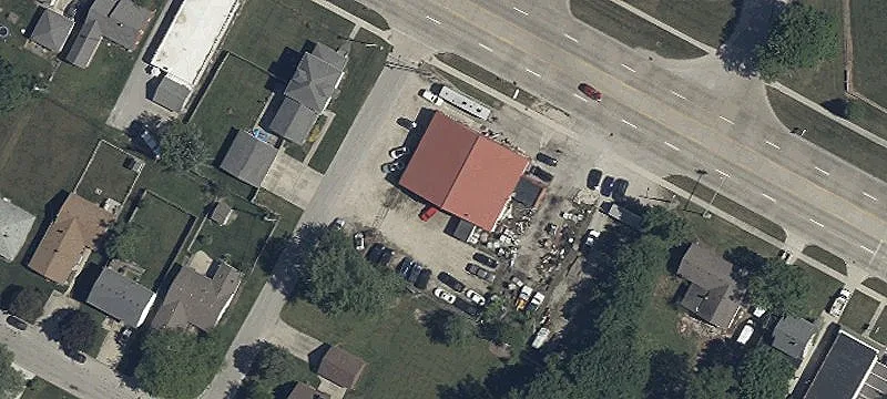 927 Main St