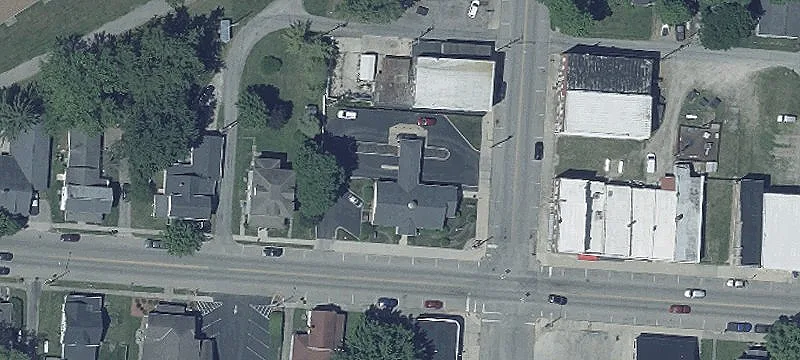 8 Maple St