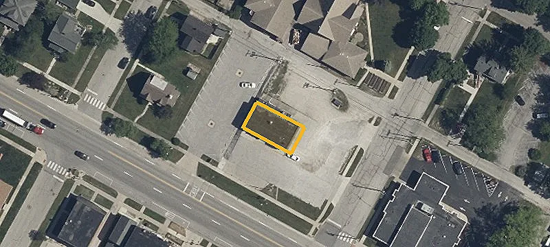 210 Main St