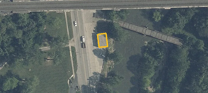 940 Main Ave