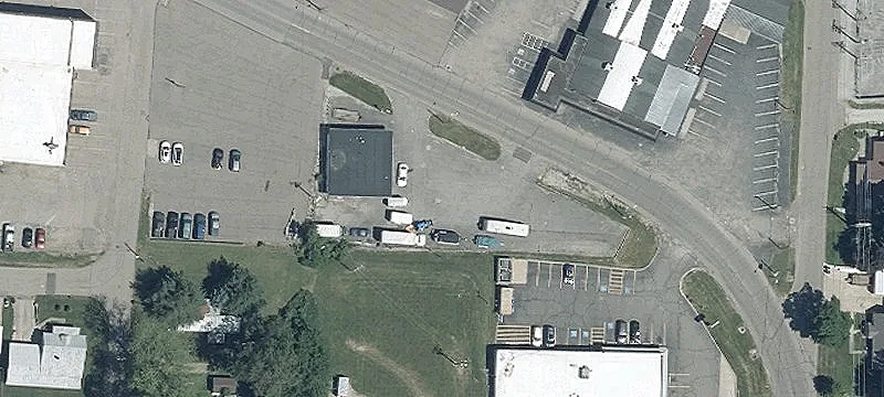 101 Main St