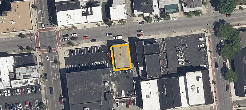 98 Perry St