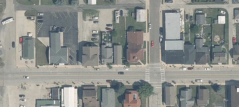 306 Main St
