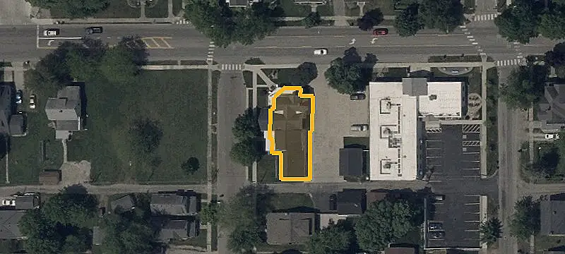 204 Main St