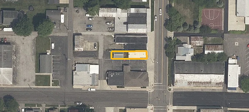106 Main St
