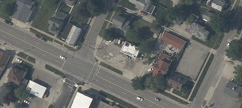 404 2nd St