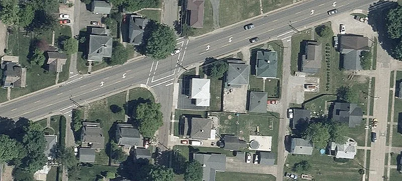 300 Coshocton Ave
