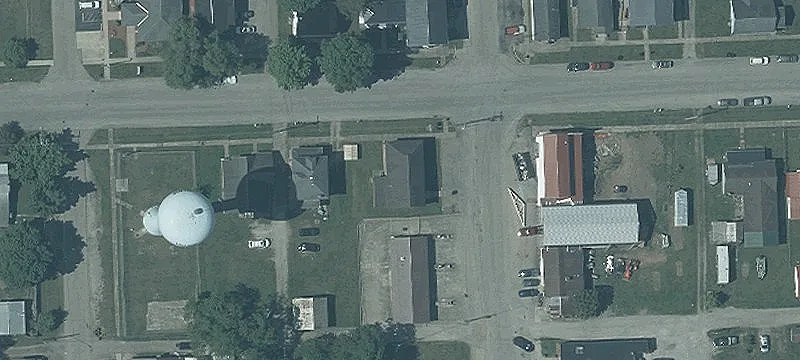 225 2nd St